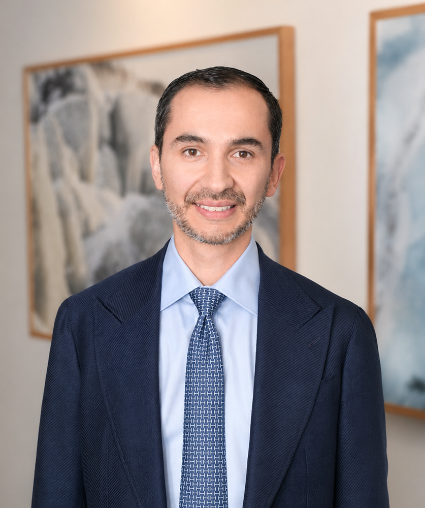Dental Implant Specialist Dr. Alejandro Castano